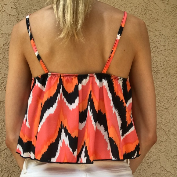 Colorful Cropped Tank Top - Picture 4 of 6